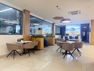 showroom byd oway saigon 01 Giới Thiệu