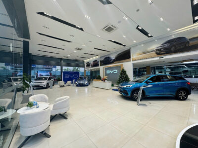 showroom byd oway saigon 02 Giới Thiệu