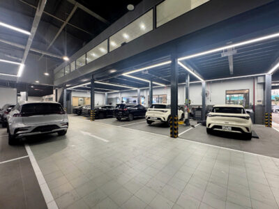 showroom byd oway saigon 03 Giới Thiệu