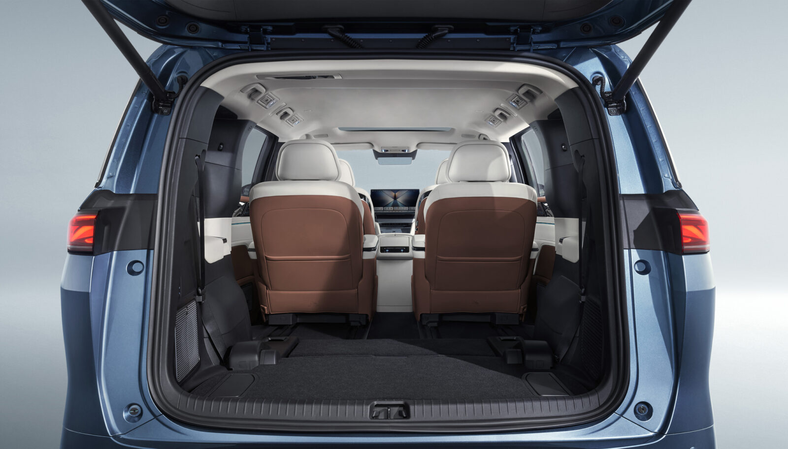 578266478 122159791136796315 1601632271260337496 n ✨BYD đã chính thức ra mắt dòng xe BYD M9 tại Việt Nam - Lựa chọn MPV thông minh cỡ lớn hàng đầu phân khúc