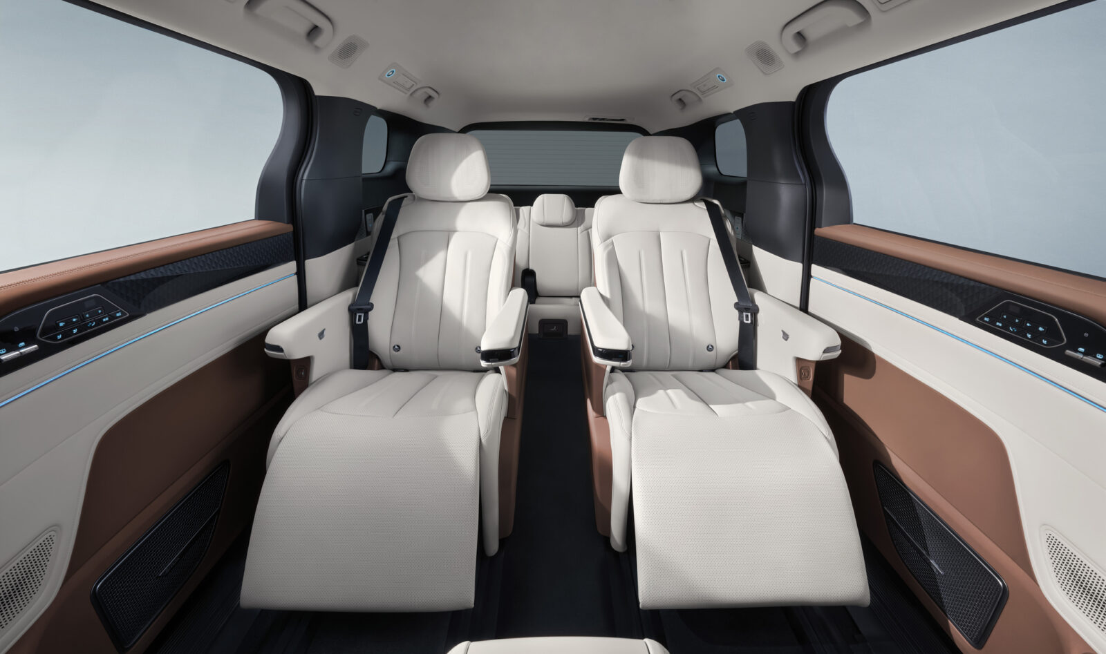 578267008 122159790764796315 7578428162445600924 n ✨BYD đã chính thức ra mắt dòng xe BYD M9 tại Việt Nam - Lựa chọn MPV thông minh cỡ lớn hàng đầu phân khúc